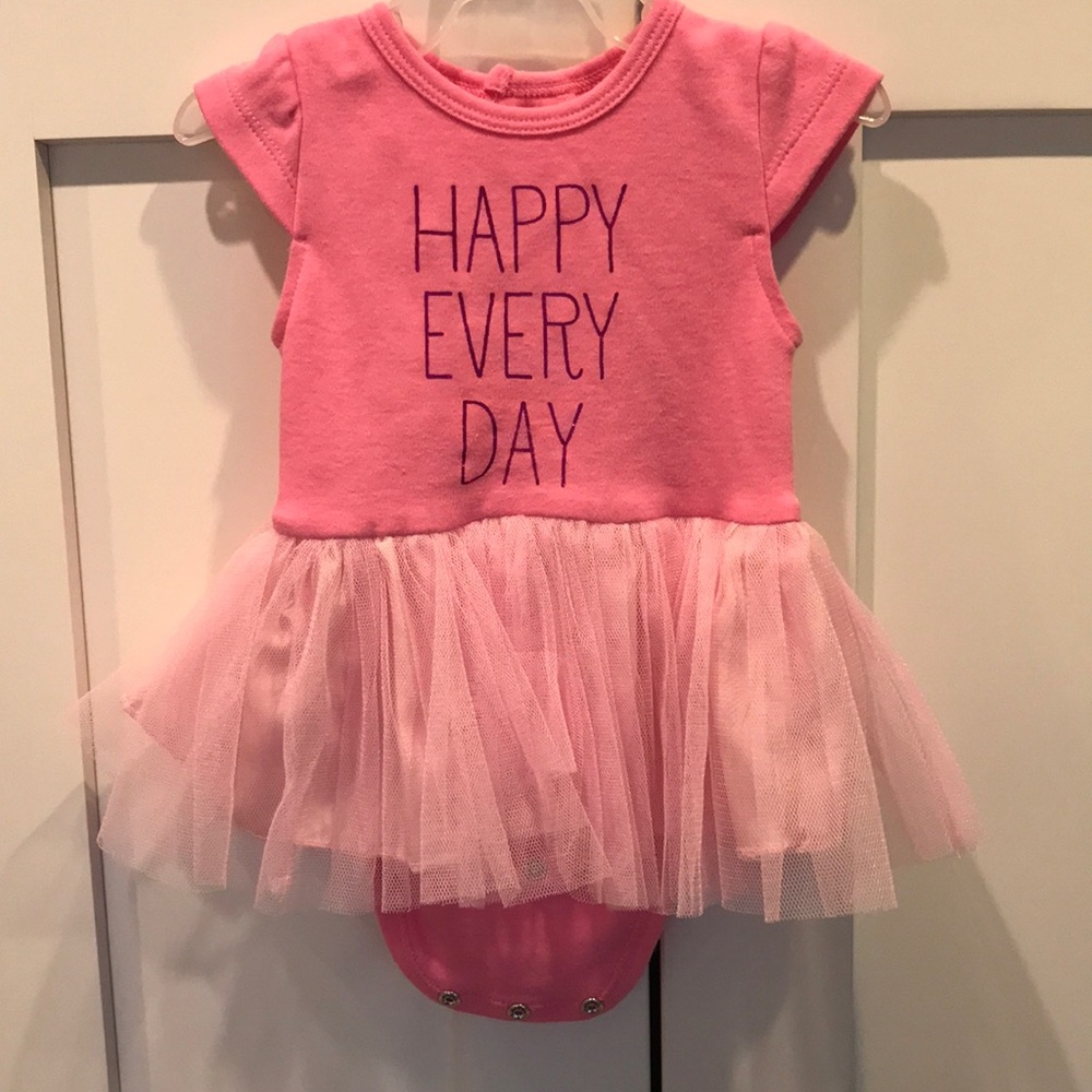 CUTE outfit! Worn once